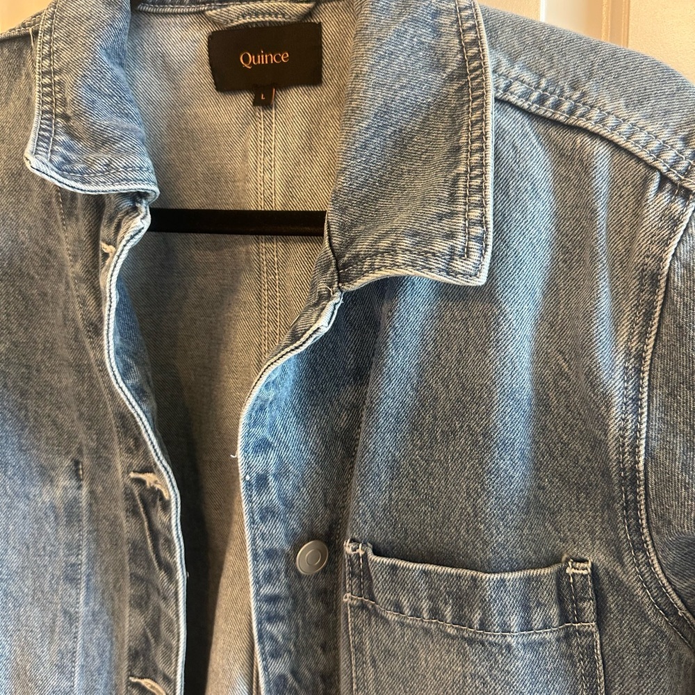 QUINCE 100% Organic Cotton Chore Denim Jacket - Picture 3 of 4